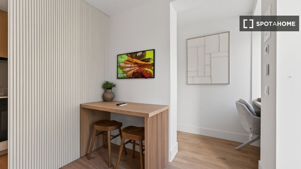 Apartment Lisbon, 1 bed — photo 2