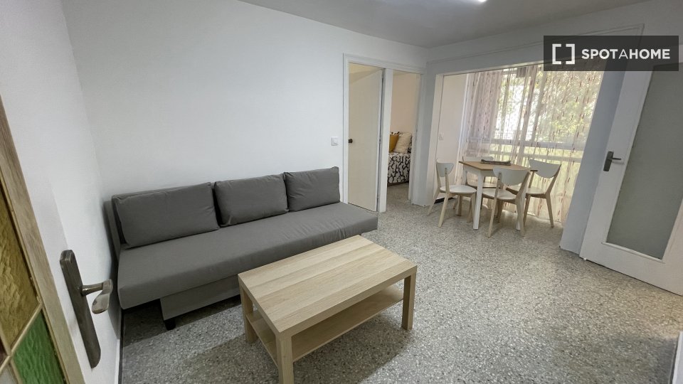 Apartment Barcelona, 2 beds, 38m² — photo 5