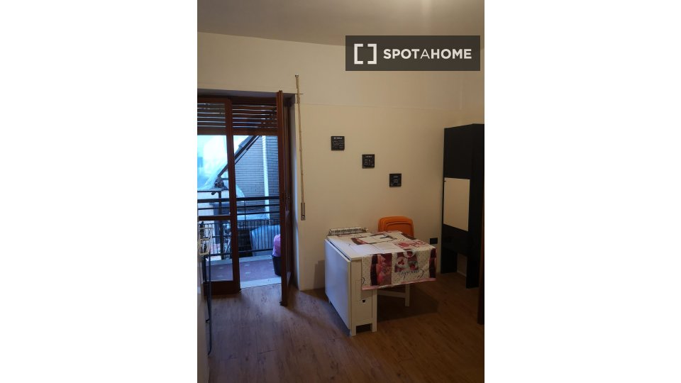 Double room Naples, 5 beds — photo 12