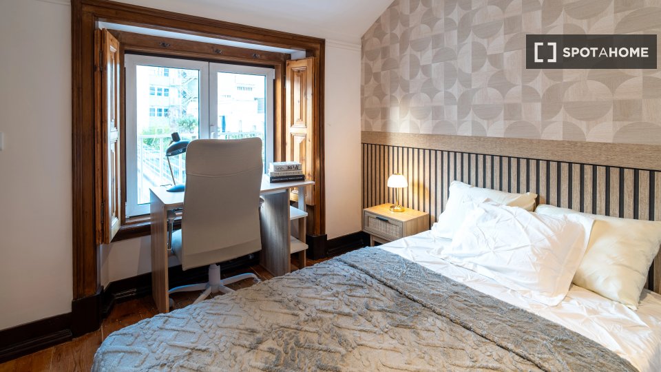 Double room Lisbon, 9 beds — photo 11