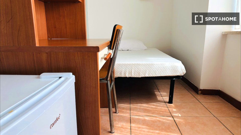 Double room Rome, 33 beds — photo 54