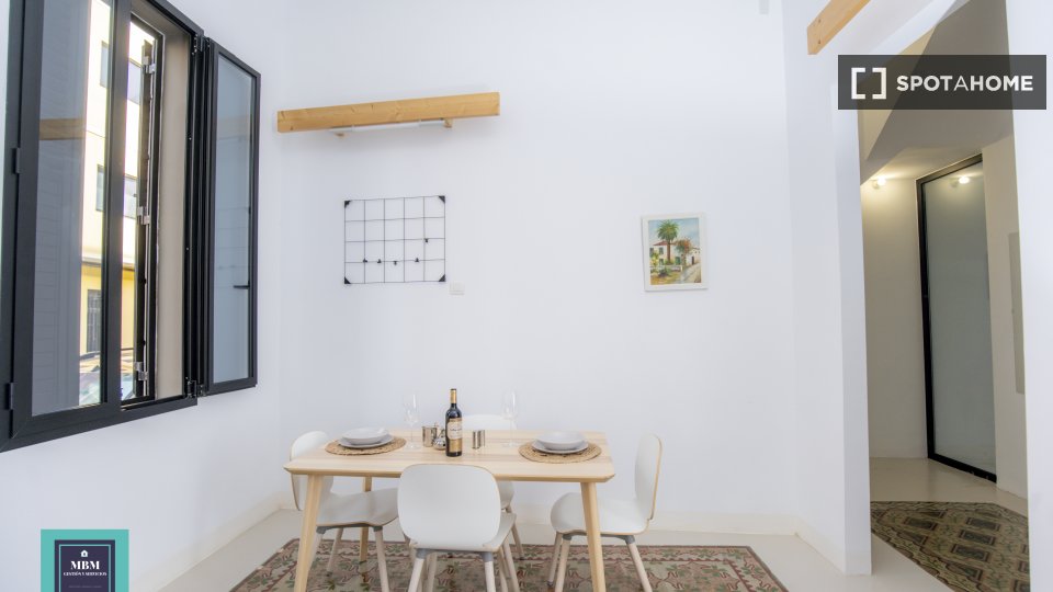 Apartamento de 2 habitaciones en alquiler en Vegueta, Las Palmas.