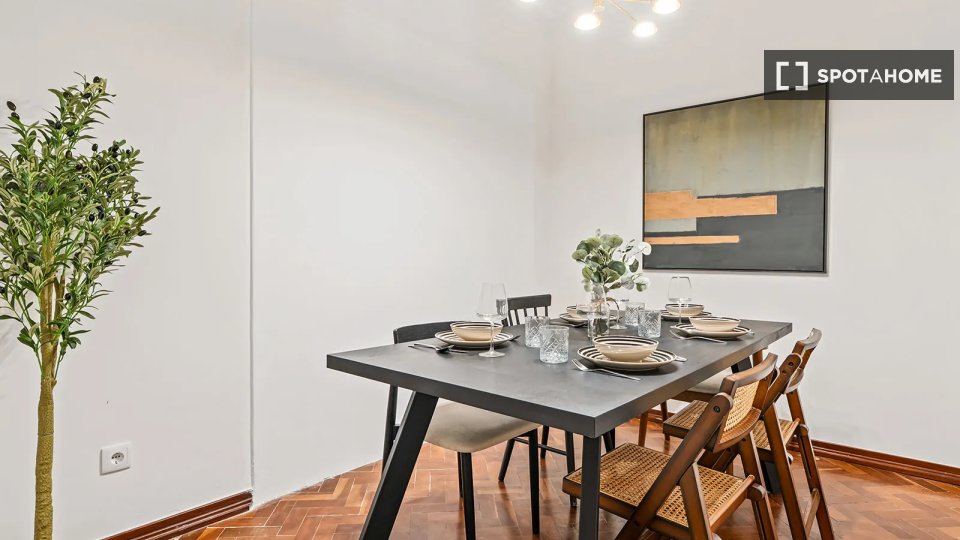 Double room Lisbon, 7 beds — photo 7