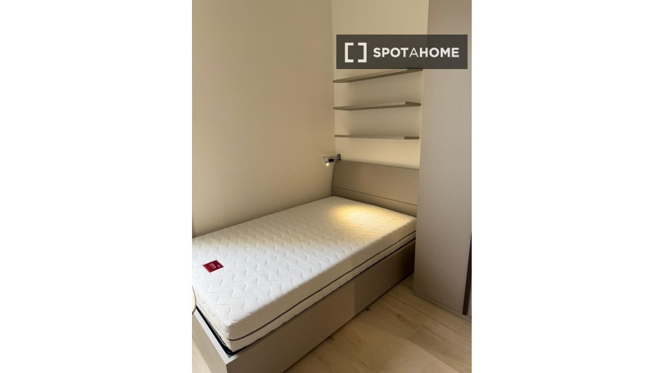 Camera doppia Bologna, 4 camere, 120m² — foto 19