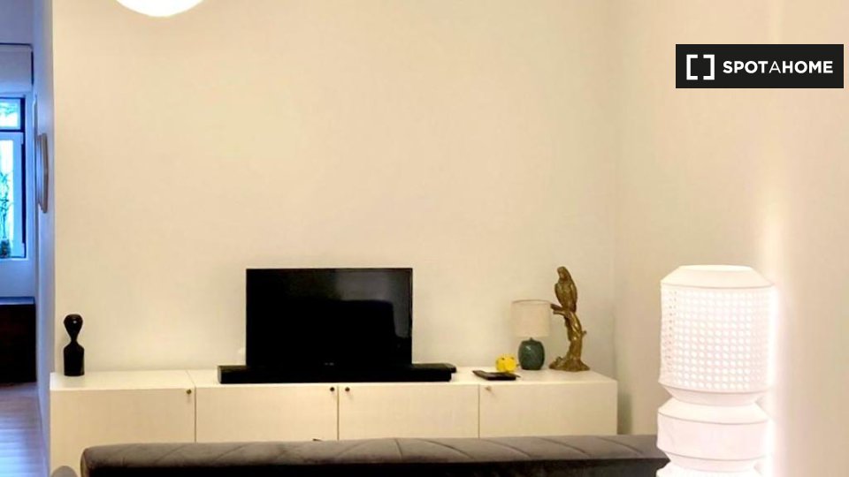 Double room Lisbon, 2 beds, 80m² — photo 9
