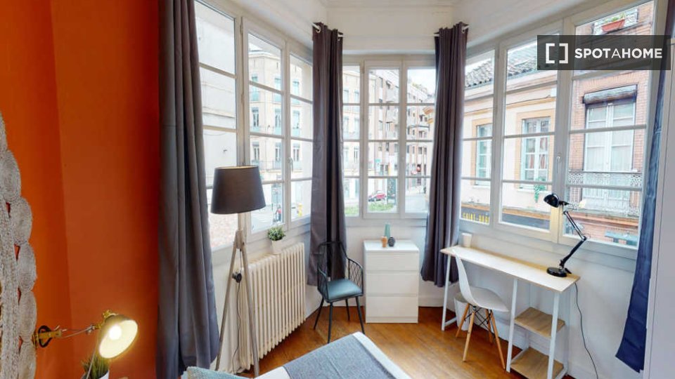 Double room Toulouse, 5 beds, 100m² — photo 11