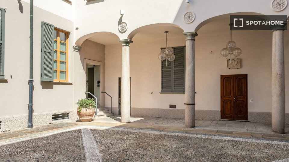 Apartment mono Milan, 54m² — photo 1