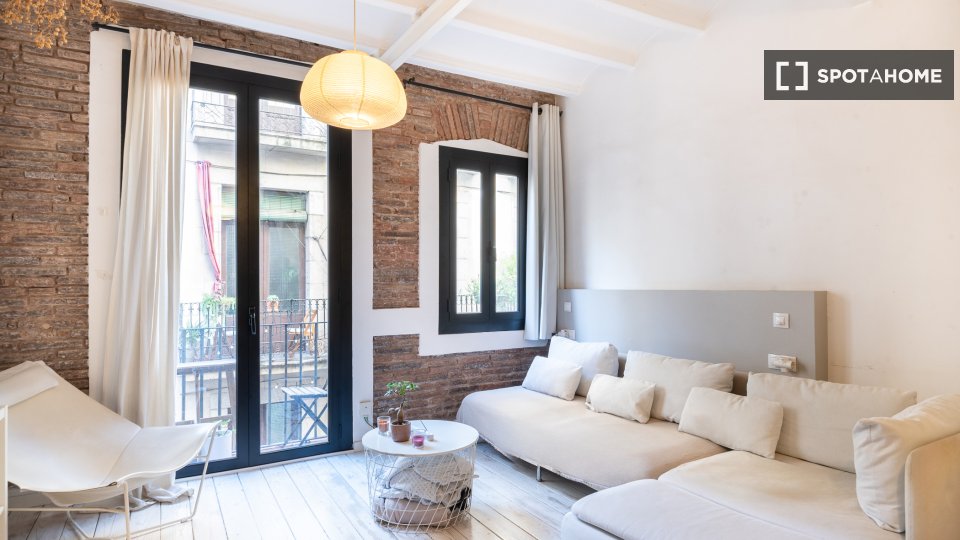 Monolocale in affitto a Sant Pere Santa Caterina i la Ribera - à Barcelone