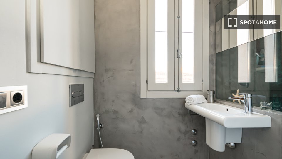 Apartment Madrid, 1 bed, 55m² — photo 17