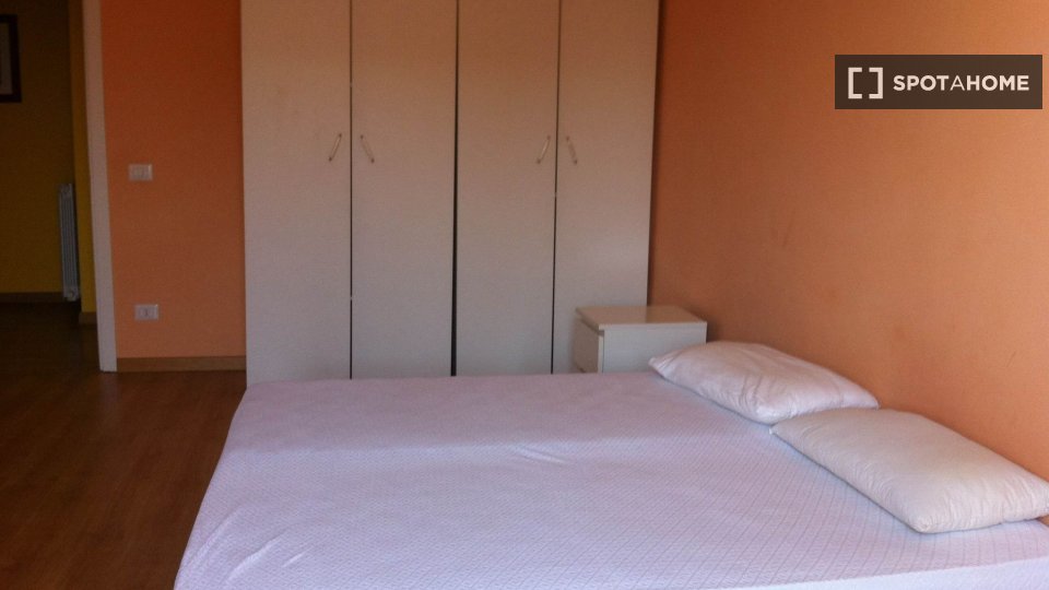 Double room Rome, 4 beds, 110m² — photo 23