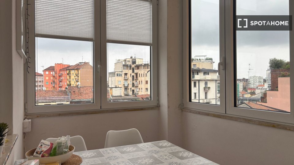 Apartment Milan, 1 bed, 59m² — photo 5