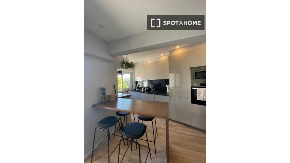Apartment mono Lisbon, 50m² — photo 16