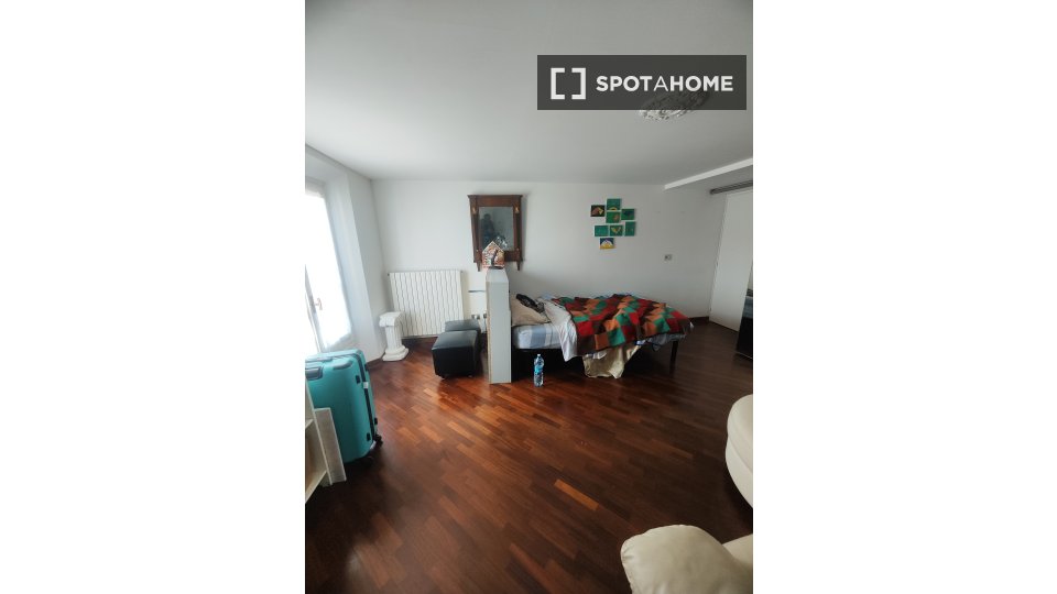 Double room Bologna, 2 beds — photo 2