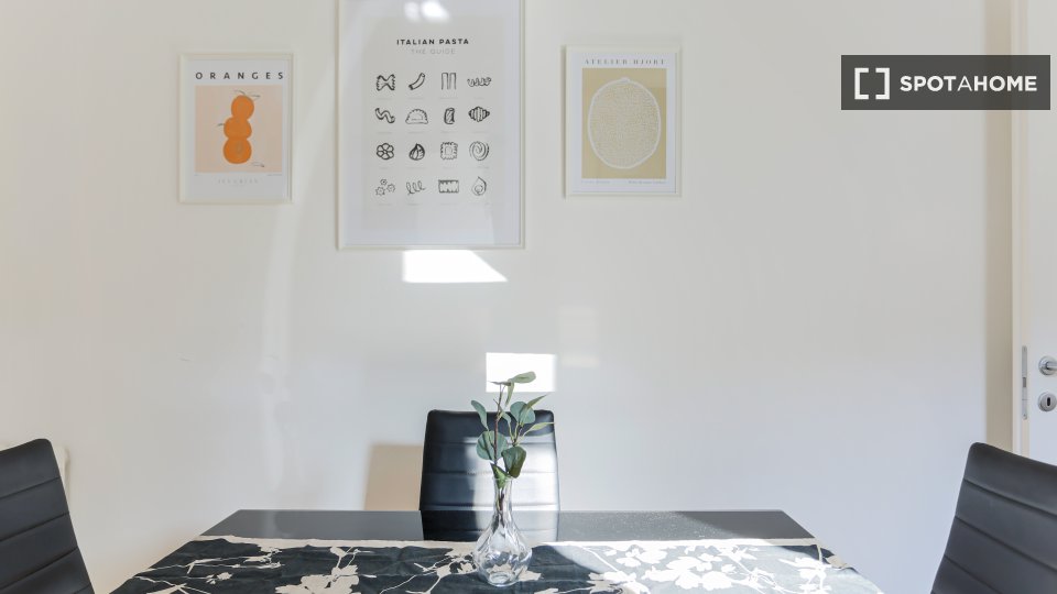 Apartment Milan, 2 beds, 80m² — photo 22