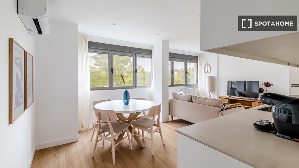Apartment Madrid, 2 beds, 75m² — photo 9