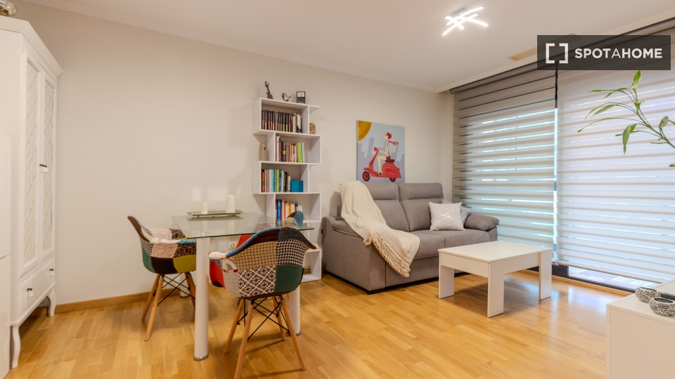 Apartment mono Alicante, 55m² — photo 3