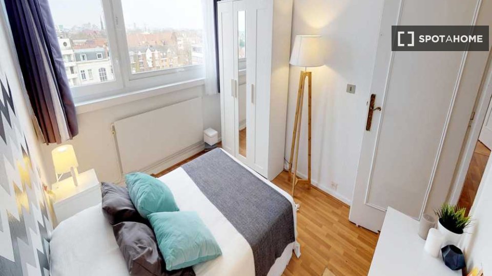 Double room Lille, 5 beds, 110m² — photo 8