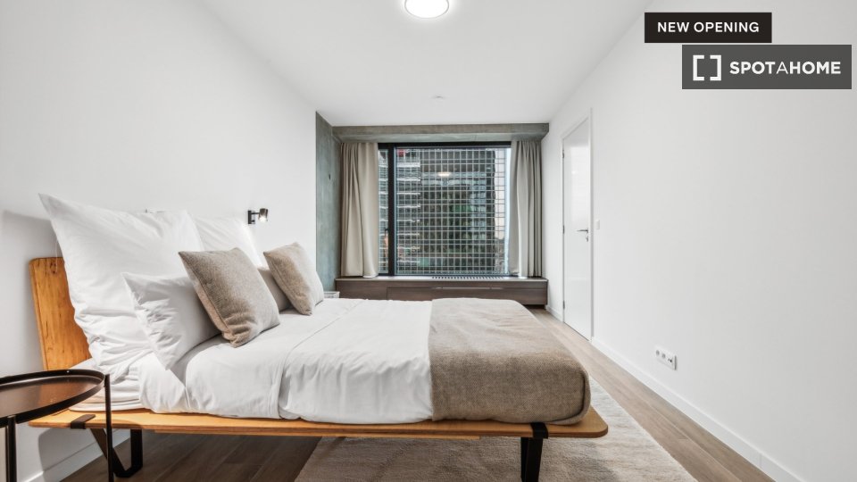 Apartment Brussels, 1 bed, 70m² — photo 1