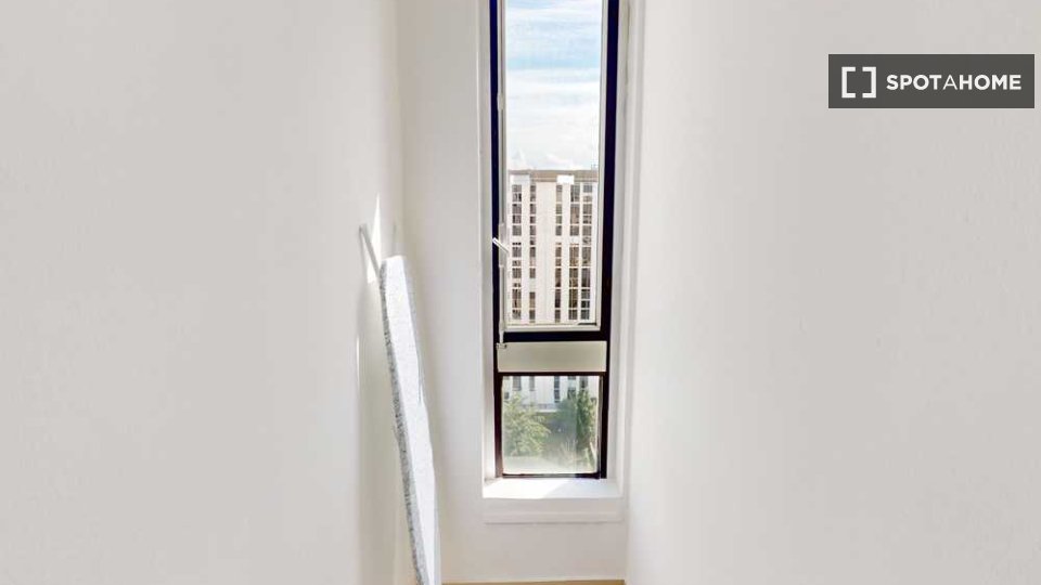 Double room Paris, 5 beds, 110m² — photo 17