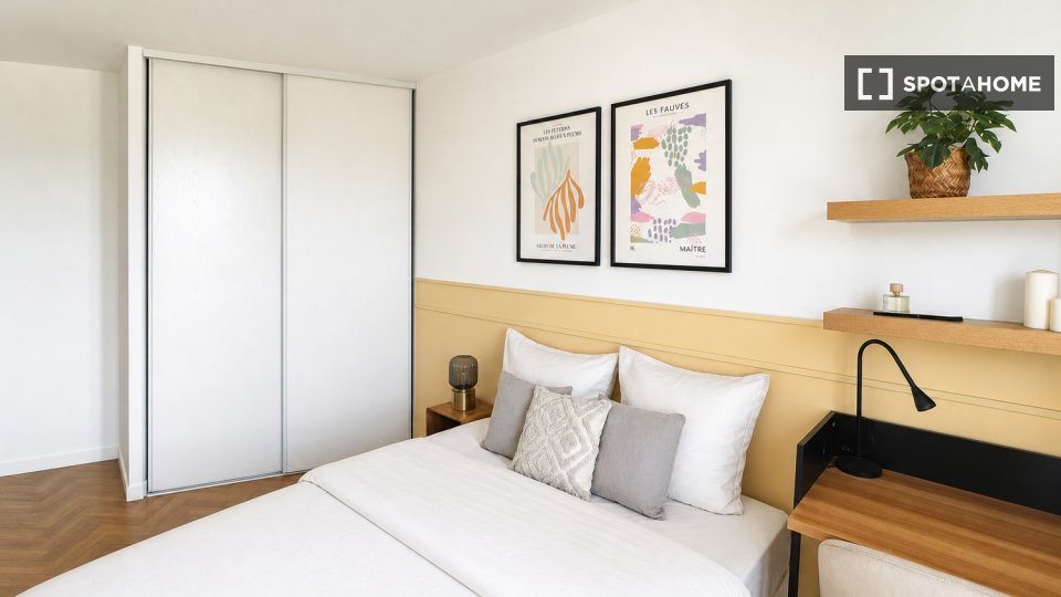 Chambre double Paris, 4 chambres — photo 38