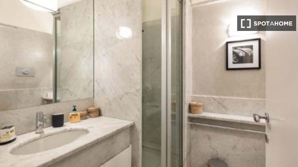 Apartment Milan, 1 bed, 80m² — photo 1