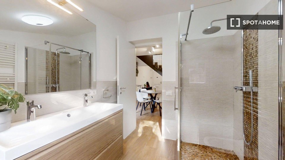 Double room Padua, 2 beds — photo 17