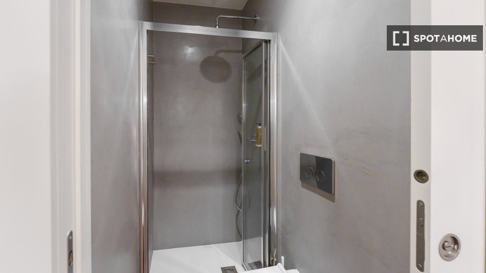Apartment Porto, 2 beds, 53m² — photo 17
