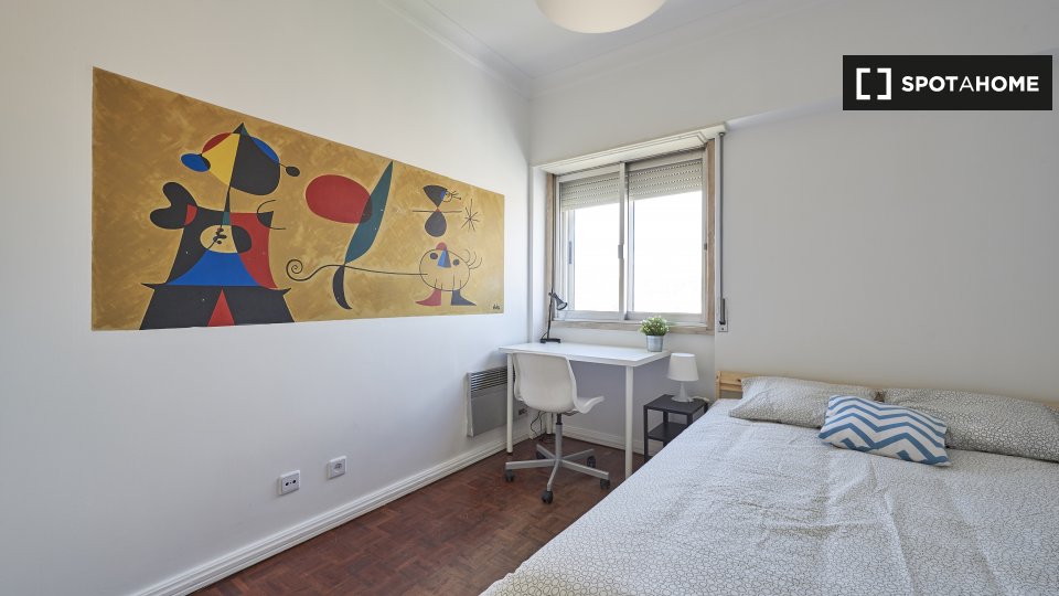 Double room Lisbon, 8 beds — photo 2