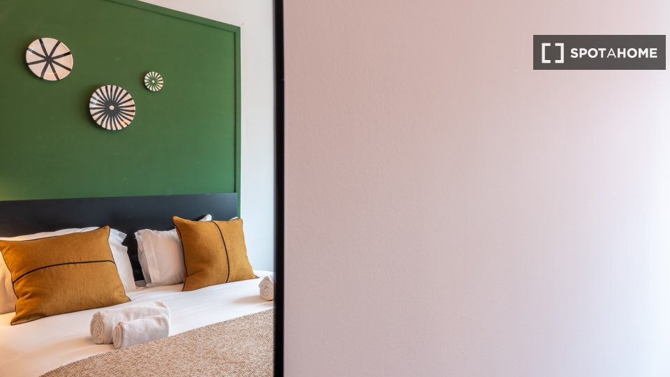 Double room Lisbon, 7 beds — photo 36
