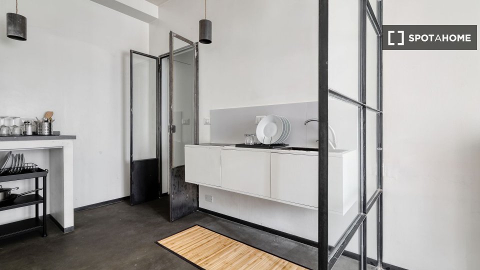 Apartment Milan, 1 bed, 35m² — photo 17