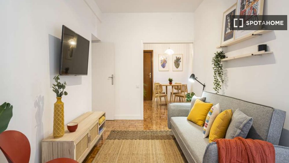 Double room Madrid, 6 beds — photo 30