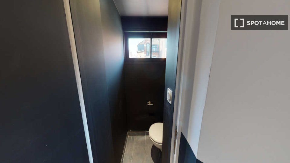 Double room Lille, 15 beds, 260m² — photo 15