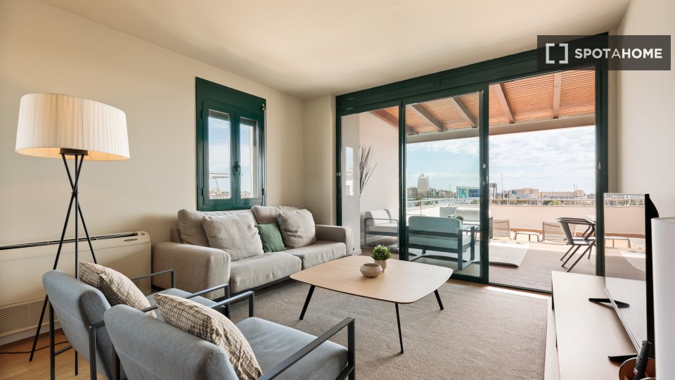 Apartment Barcelona, 4 beds, 105m² — photo 26