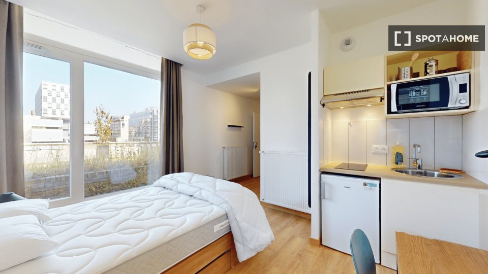 Double room Paris, 9 beds — photo 11