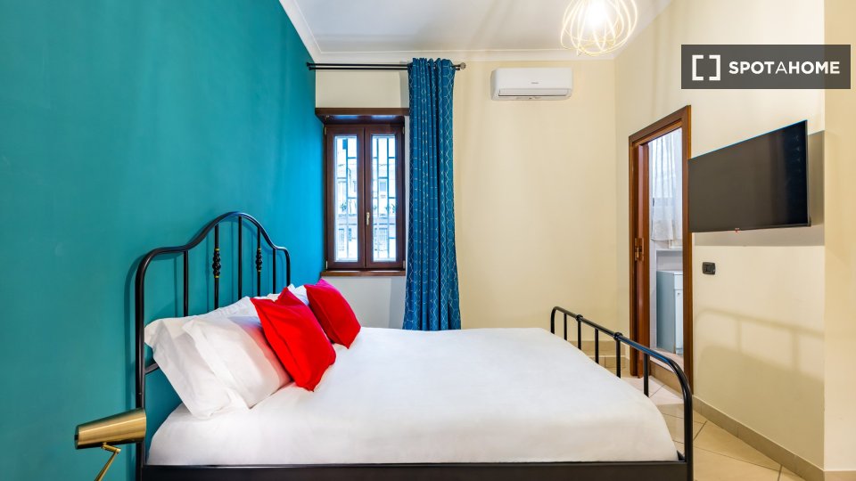 Apartment Naples, 2 beds — photo 1