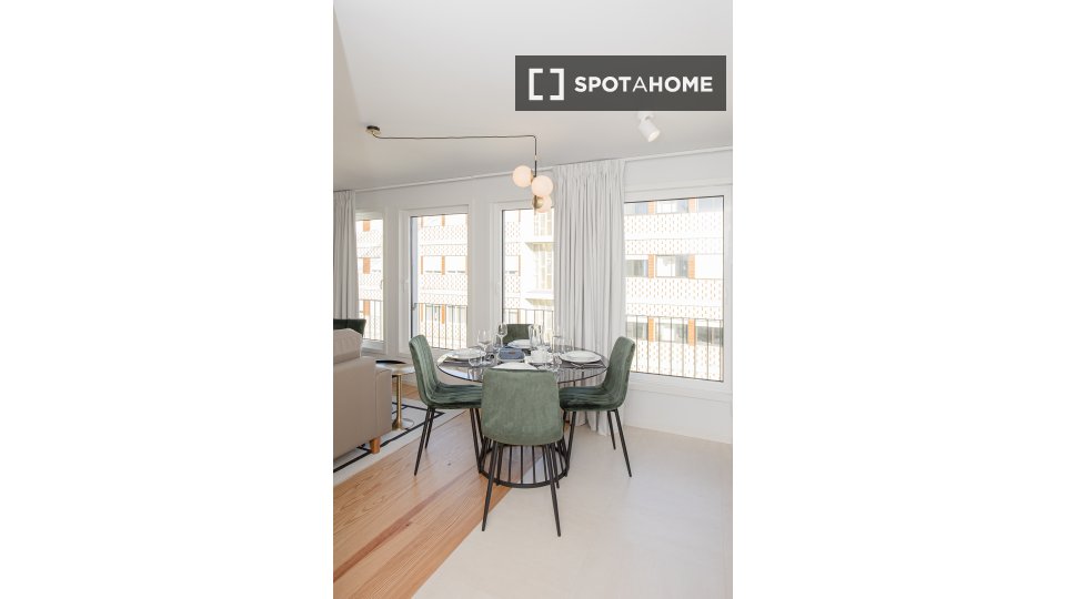 Apartment Porto, 2 beds, 125m² — photo 2