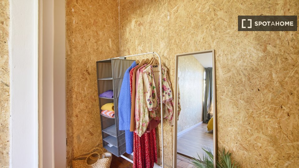 Double room Lisbon, 8 beds — photo 16