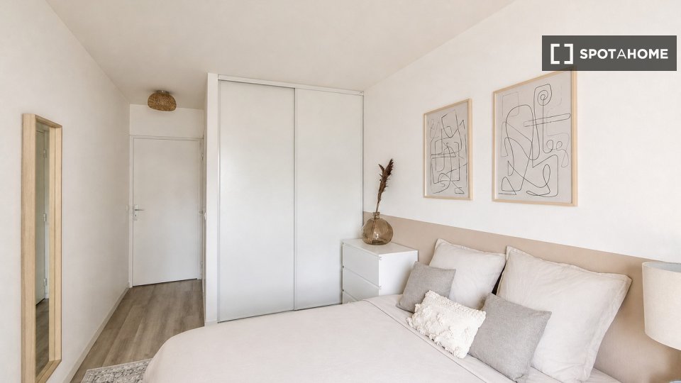 Double room Paris, 5 beds — photo 21