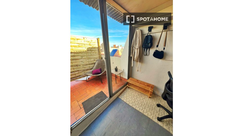 Double room Barcelona, 5 beds — photo 19