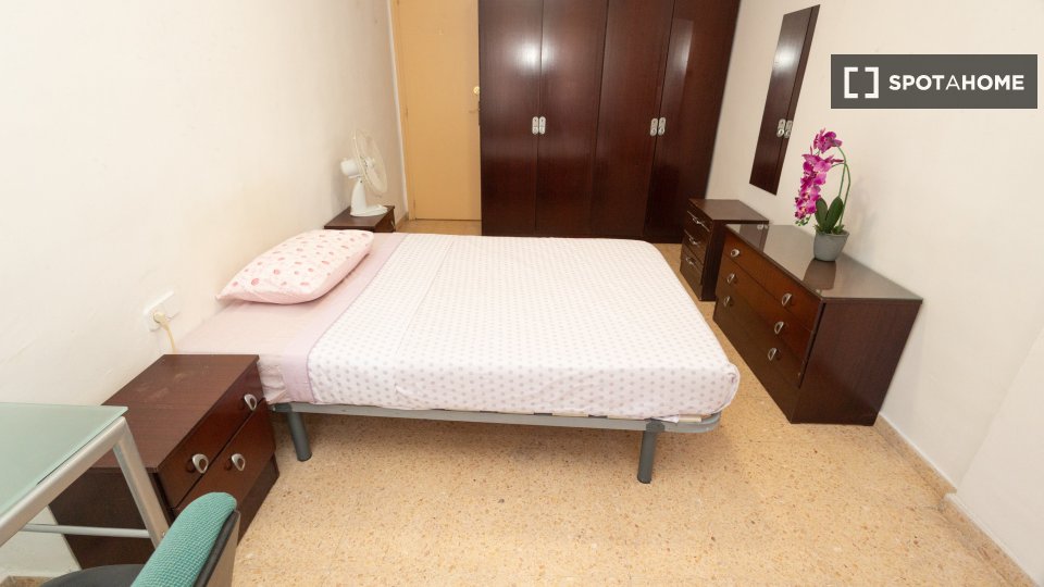 Double room Valencia, 4 beds — photo 5
