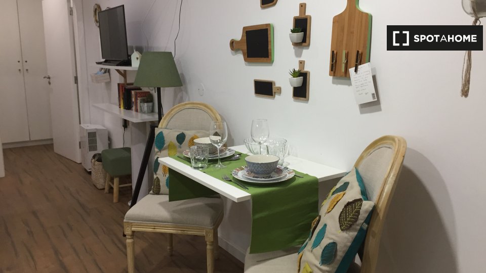Apartment mono Lisbon, 50m² — photo 4