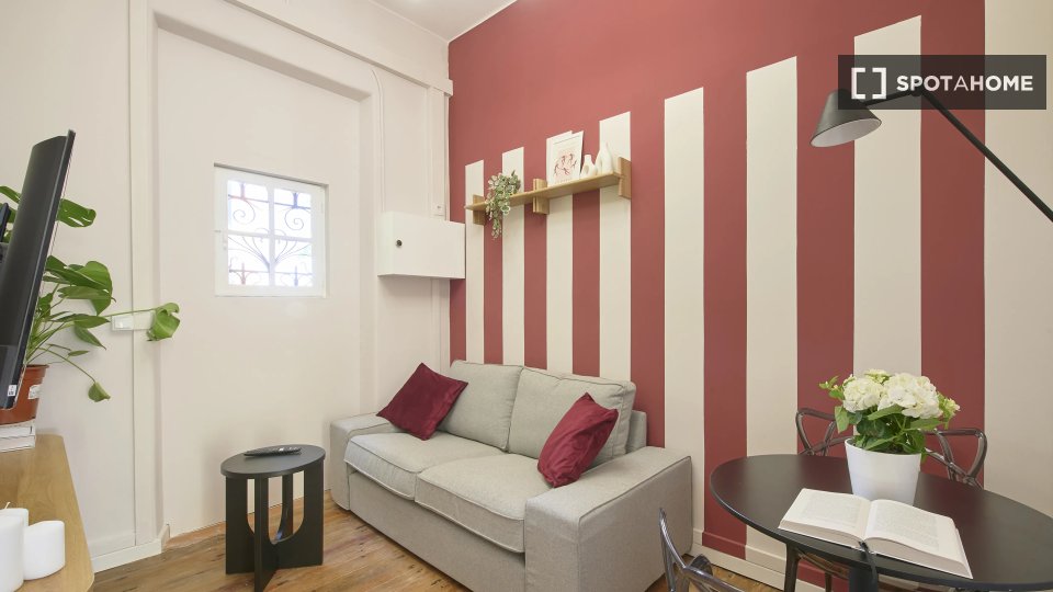 Apartment Lisbon, 1 bed — photo 8