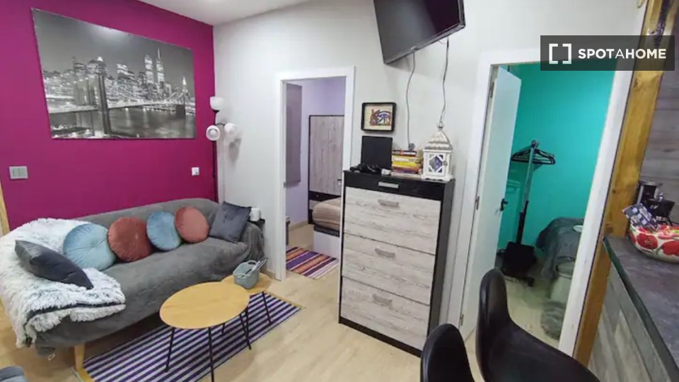 Apartment Madrid, 2 beds — photo 14
