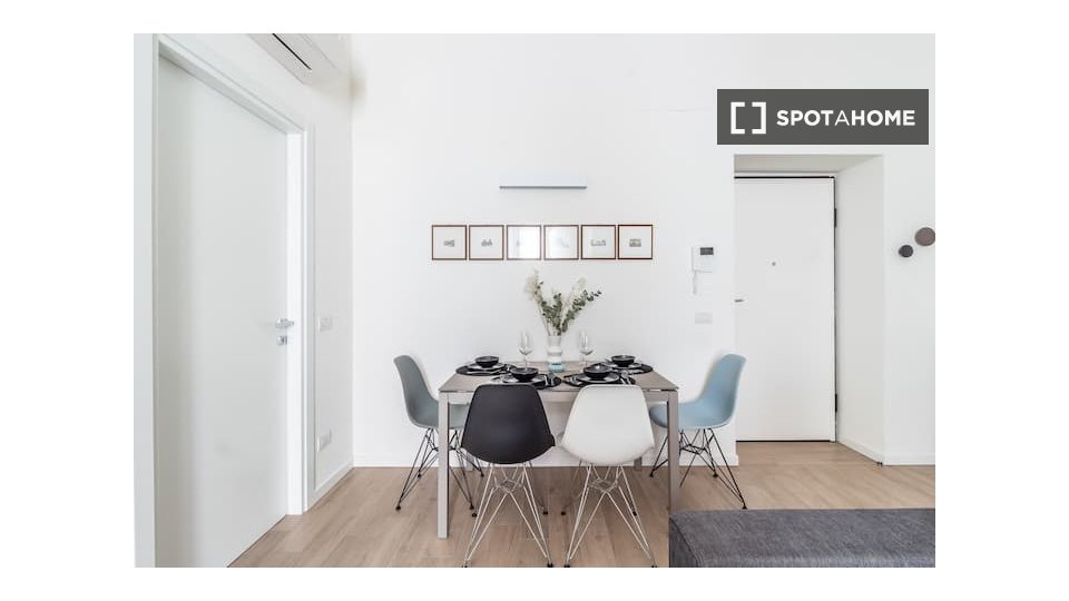 Apartment Milan, 1 bed — photo 18
