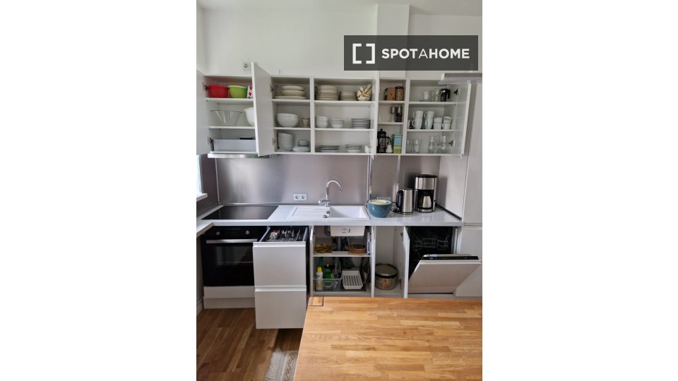 Apartment Berlin, 1 bed, 56m² — photo 14