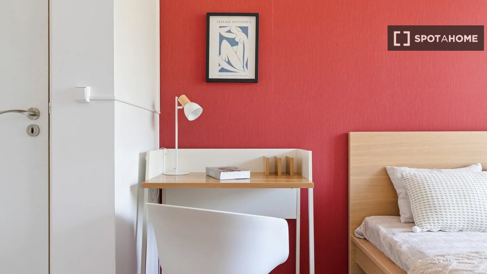 Double room Lisbon, 11 beds — photo 11