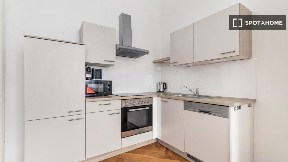 Apartment Vienna, 2 beds, 108m² — photo 3