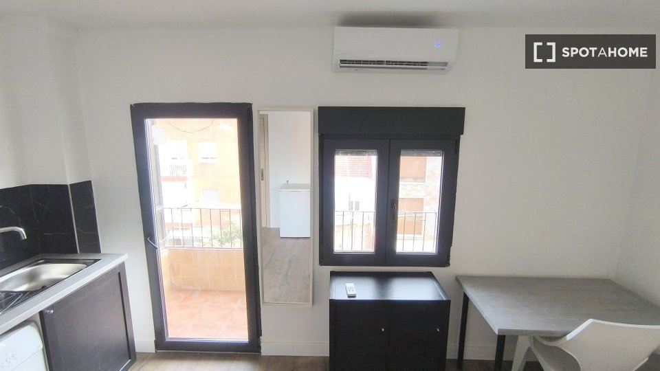 Apartment mono Madrid — photo 22