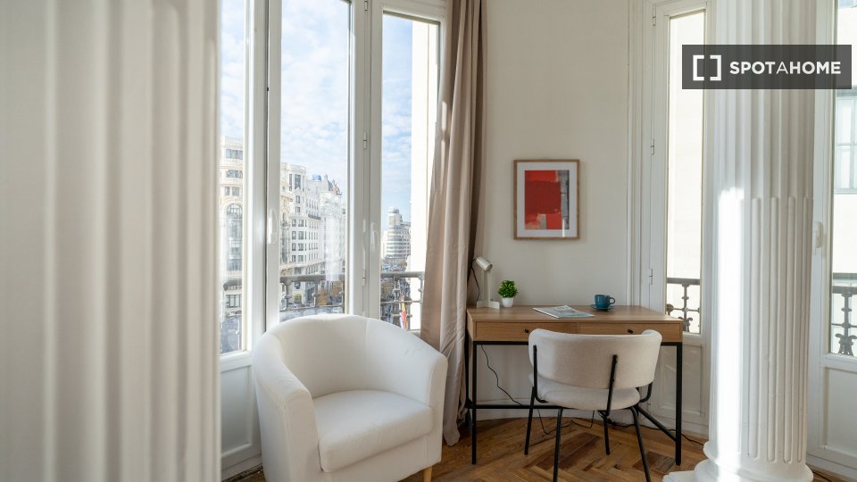 Double room Madrid, 9 beds — photo 4