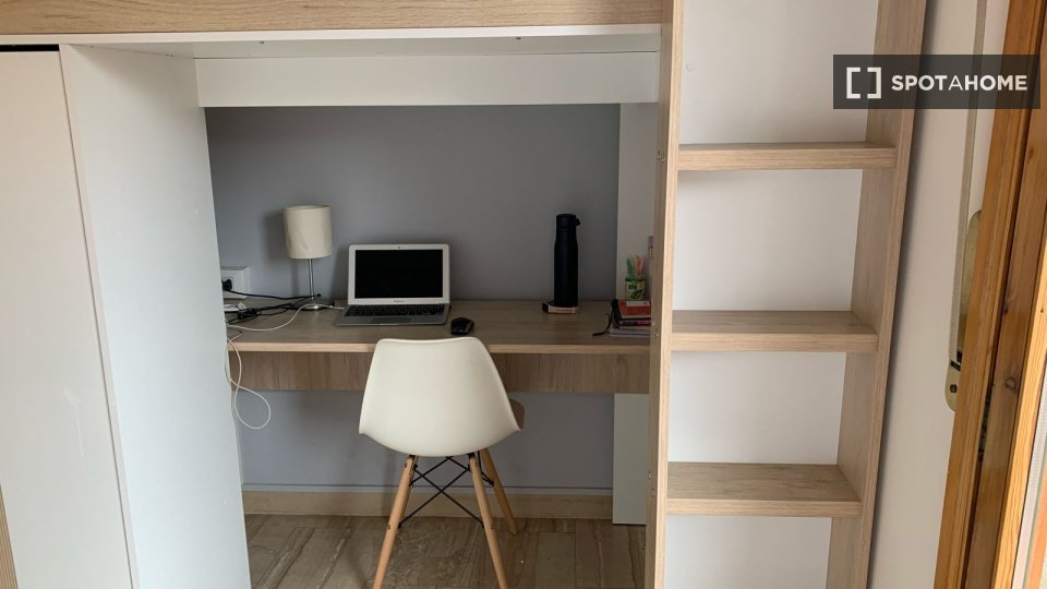Double room Bologna, 4 beds — photo 17